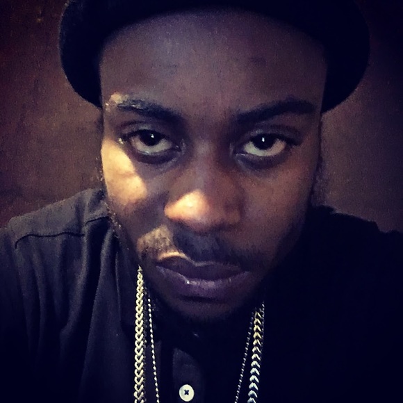 Meet your Posher, Kevin - Picture 1 of 1